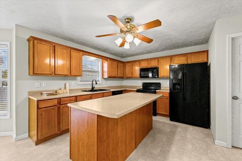 Tiny photo for 3910 Trailway Drive, Champaign, IL 61822 (MLS # 12539000)