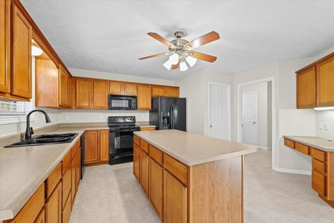 Tiny photo for 3910 Trailway Drive, Champaign, IL 61822 (MLS # 12539000)