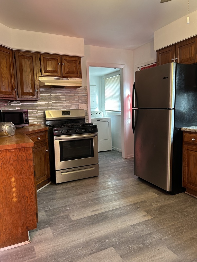 15531 Millard Avenue