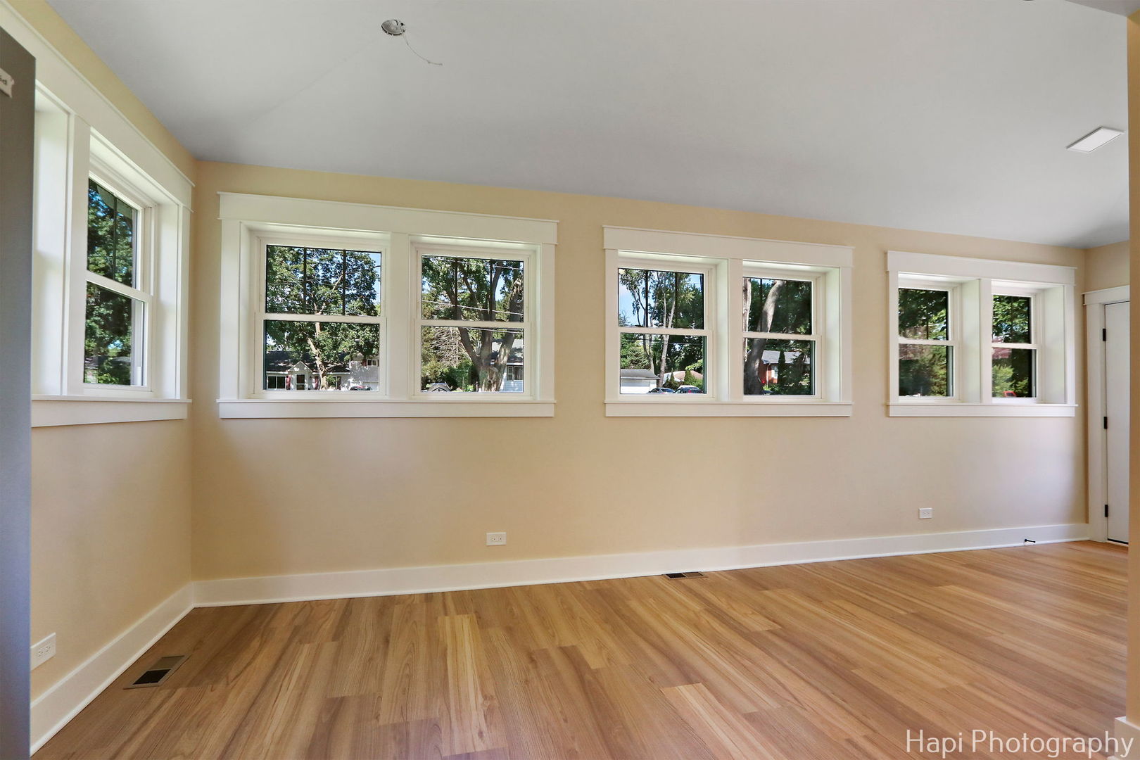 37925 N Lake Vista Terrace