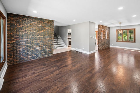 Tiny photo for 568 N Plamondon Drive, Addison, IL 60101 (MLS # 12751088)