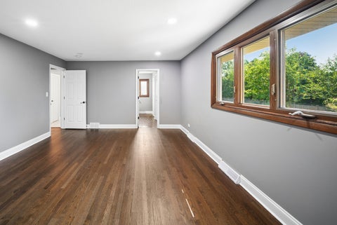 Tiny photo for 568 N Plamondon Drive, Addison, IL 60101 (MLS # 12751088)