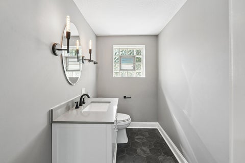Tiny photo for 568 N Plamondon Drive, Addison, IL 60101 (MLS # 12751088)