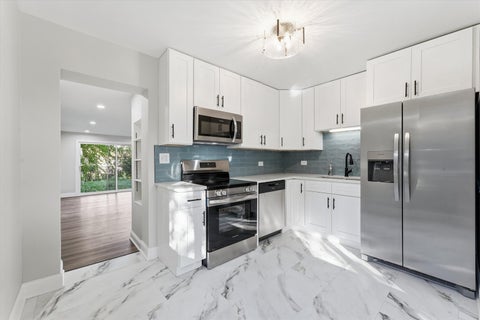 Tiny photo for 236 N Forest Avenue, Hillside, IL 60162 (MLS # 12791018)