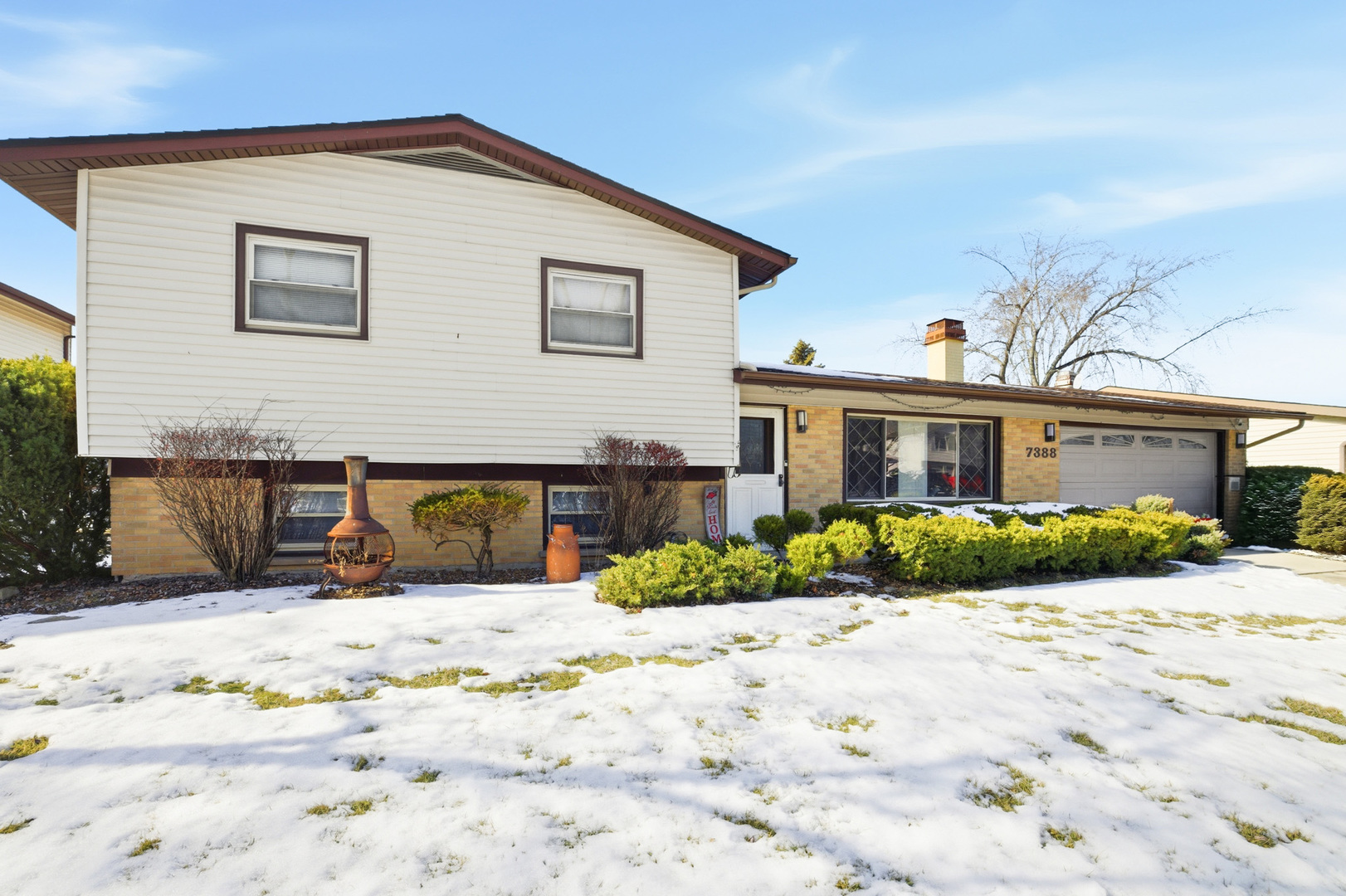 7388 Coventry Lane