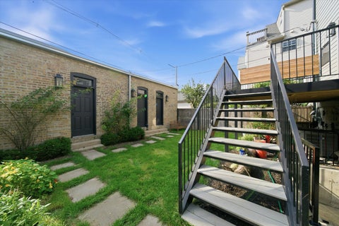 Tiny photo for 2106 N Campbell Avenue, Chicago, IL 60647 (MLS # 12737211)