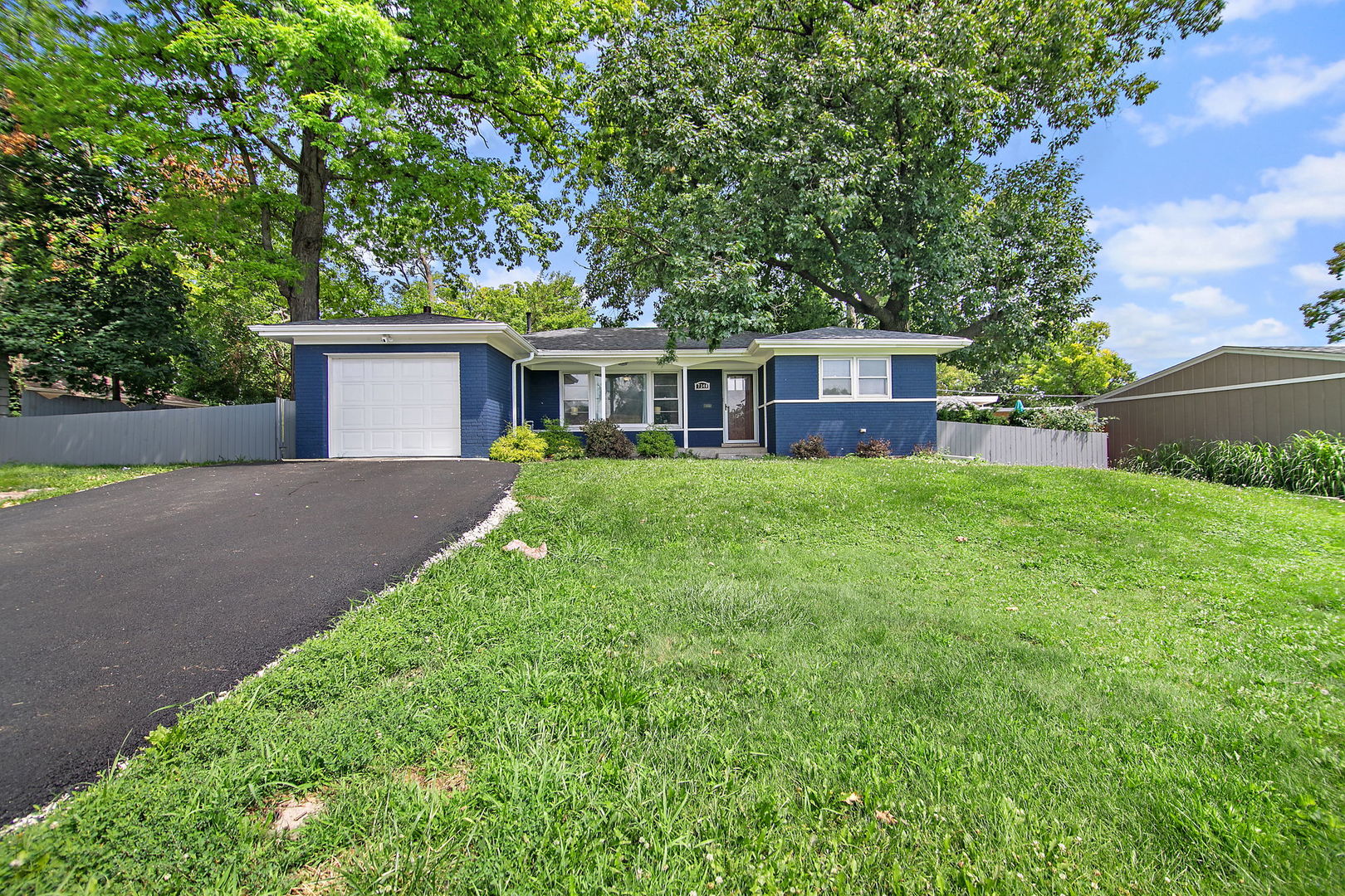 7340 W 111th Street