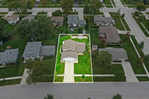 Tiny photo for 218 Desmond Drive, Schaumburg, IL 60193 (MLS # 12787249)
