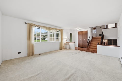 Tiny photo for 218 Desmond Drive, Schaumburg, IL 60193 (MLS # 12787249)
