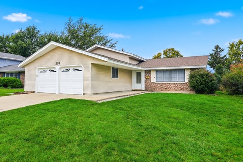 Photo of 218 Desmond Drive, Schaumburg, IL 60193 (MLS # 12787249)