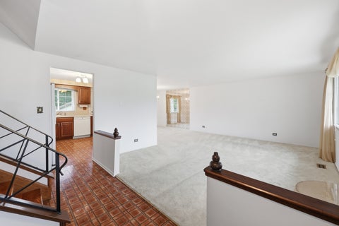 Tiny photo for 218 Desmond Drive, Schaumburg, IL 60193 (MLS # 12787249)