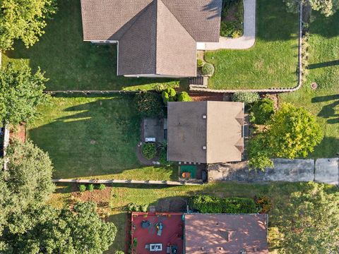 Tiny photo for 26205 N Acorn Lane, Mundelein, IL 60060 (MLS # 12461955)