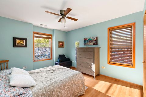 Tiny photo for 26205 N Acorn Lane, Mundelein, IL 60060 (MLS # 12461955)