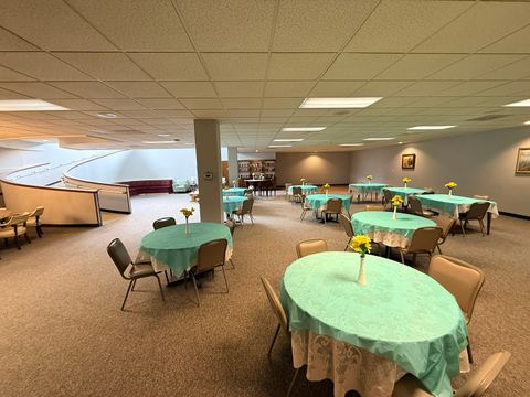 Tiny photo for 1104 Kimberly Road #602, Bettendorf, IA 52722 (MLS # 12635802)