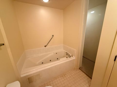 Tiny photo for 1104 Kimberly Road #602, Bettendorf, IA 52722 (MLS # 12635802)