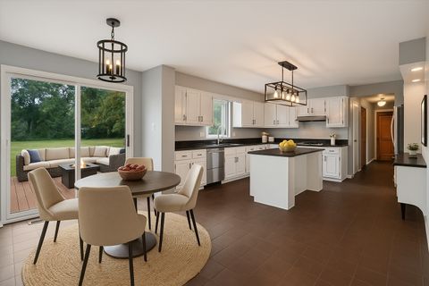 Tiny photo for 11325 Hummingbird Lane, Mokena, IL 60448 (MLS # 12477302)