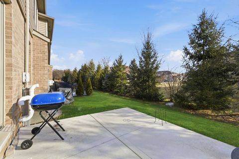 Tiny photo for 18145 94th Avenue, Tinley Park, IL 60487 (MLS # 12577911)