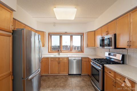 Tiny photo for 650 S River Road #701, Des Plaines, IL 60016 (MLS # 12615425)