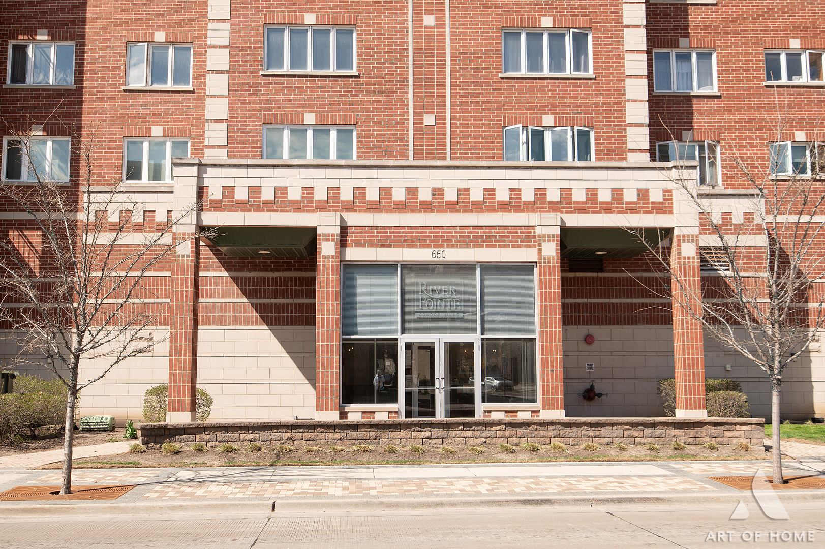 650 S River Road 701