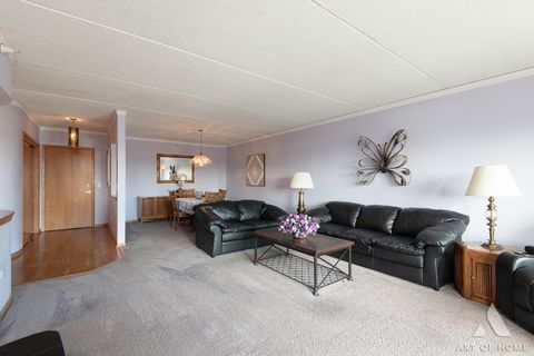 Tiny photo for 650 S River Road #701, Des Plaines, IL 60016 (MLS # 12615425)