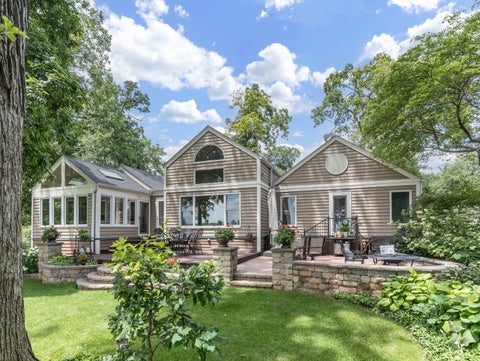 Tiny photo for 1912 Whispering Oaks Lane, Sugar Grove, IL 60554 (MLS # 12687967)