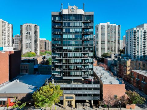 1309 N Wells Street 704 Chicago IL 60610