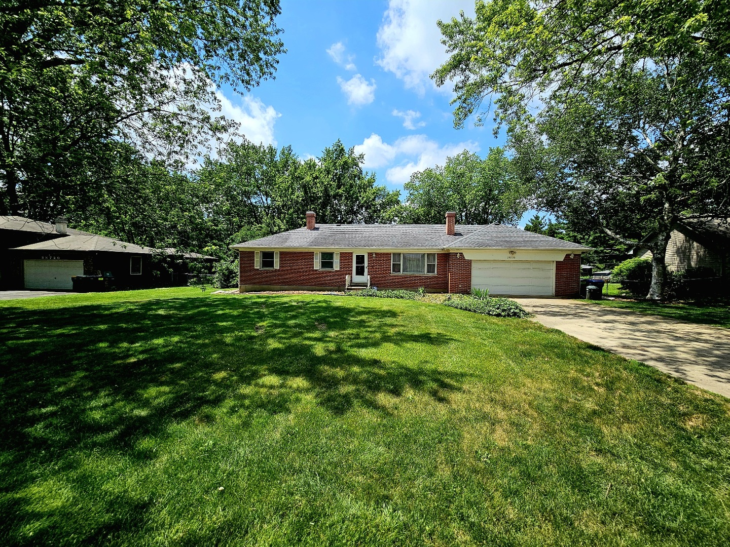 3N736 Locust Avenue