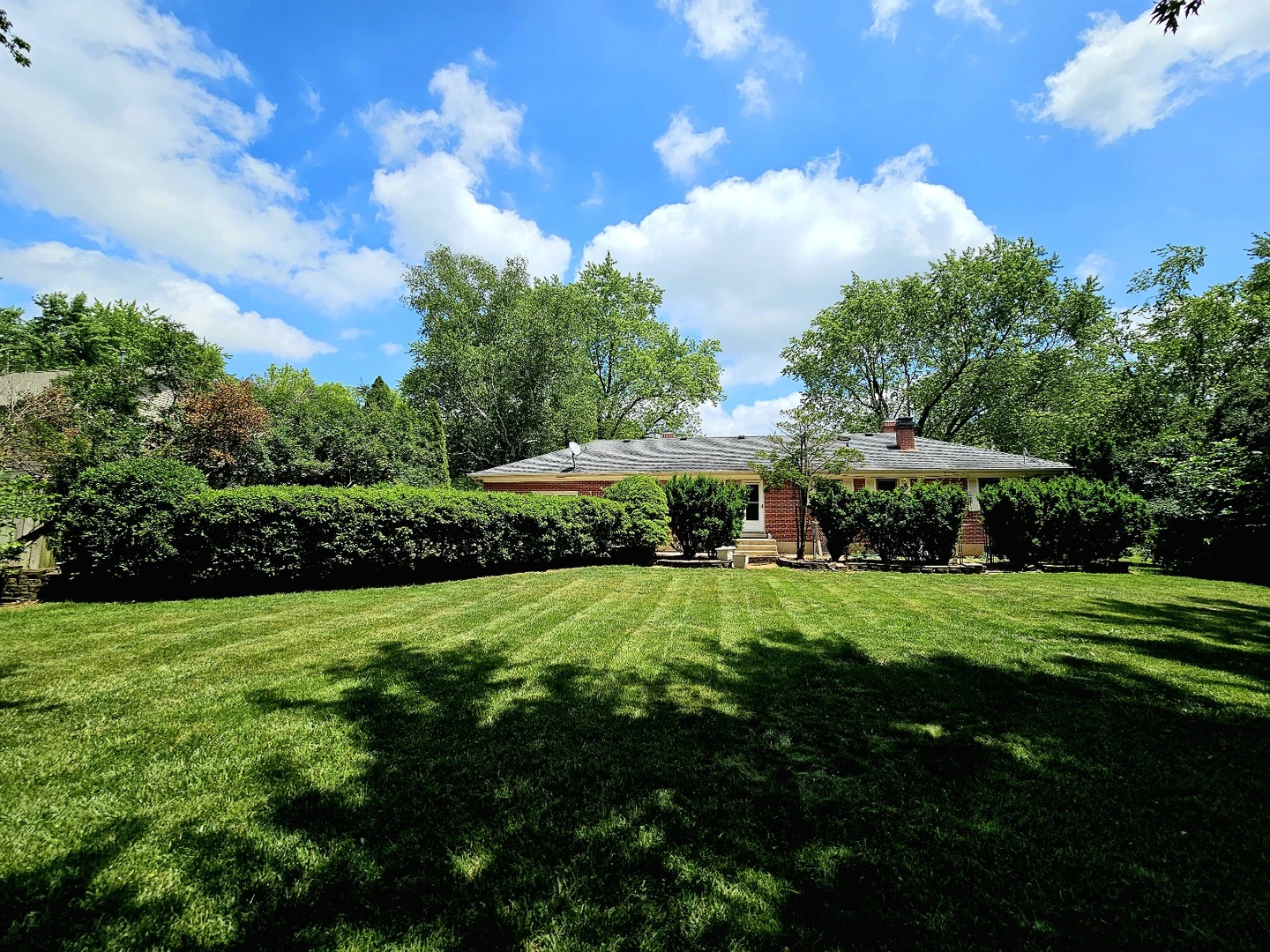 3N736 Locust Avenue