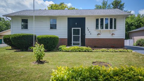 Photo of 2602 Fairway Drive, Joliet, IL 60435 (MLS # 12398213)