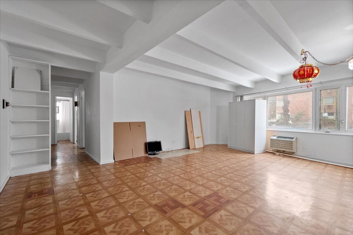 1940 W HOOD Avenue 1D