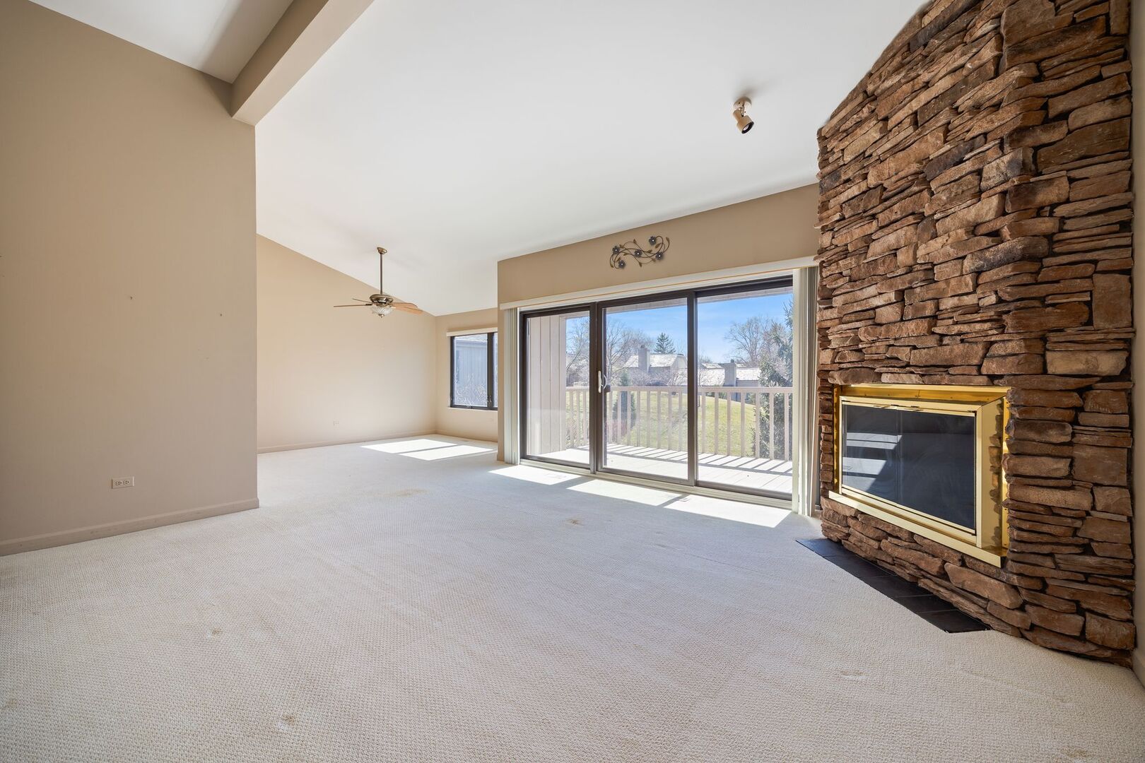 97 W Thornhill Lane A