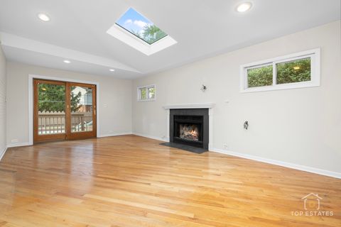 Tiny photo for 445 W Dorset Avenue, Palatine, IL 60067 (MLS # 12527839)