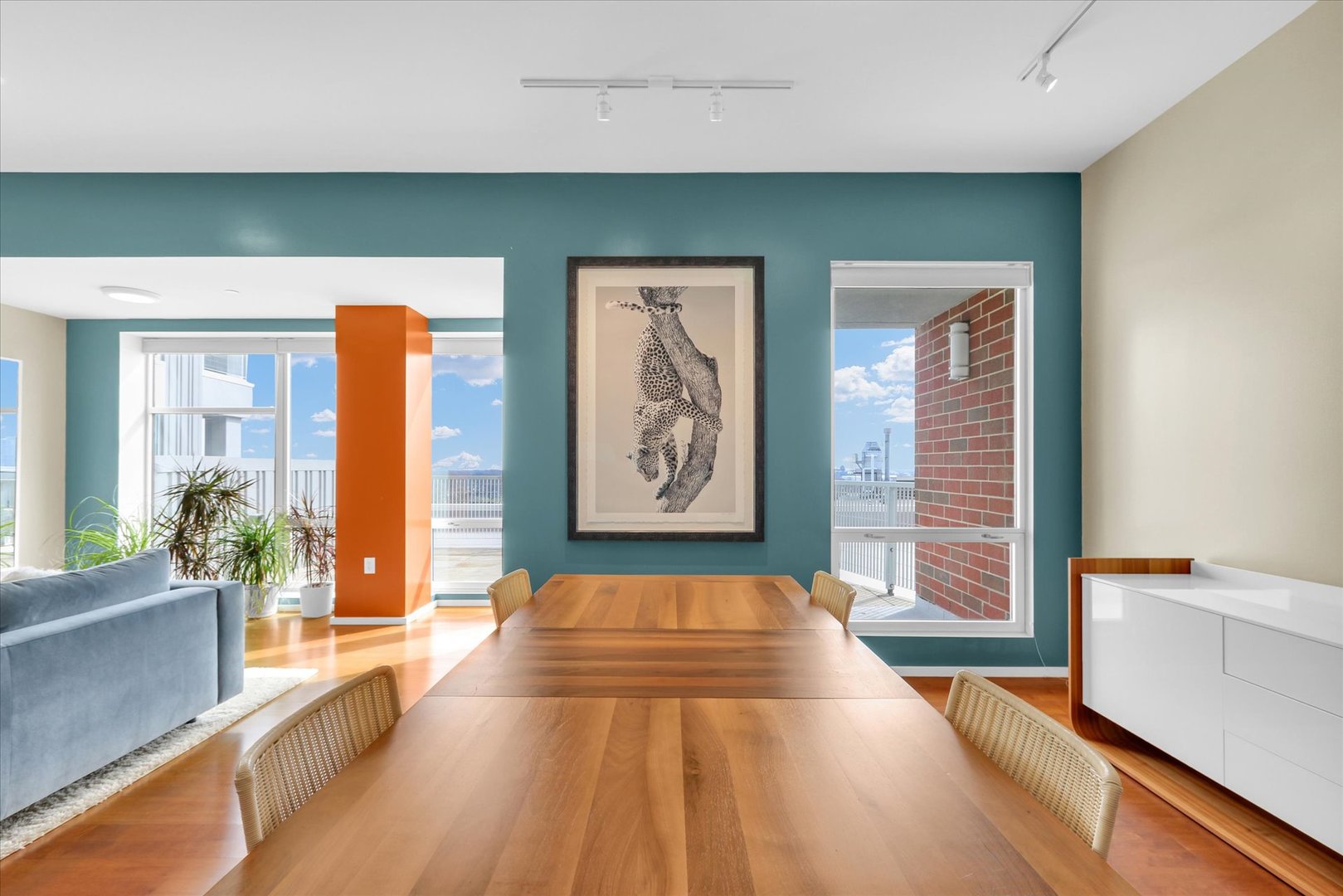 301 N Neil Street 608