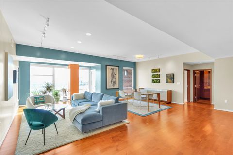 Tiny photo for 301 N Neil Street #608, Champaign, IL 61820 (MLS # 12577636)