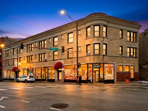 Tiny photo for 2956 N CLARK Street #2, Chicago, IL 60657 (MLS # 12545034)