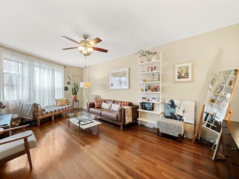 Tiny photo for 2956 N CLARK Street #2, Chicago, IL 60657 (MLS # 12545034)