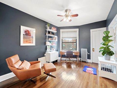 Tiny photo for 2956 N CLARK Street #2, Chicago, IL 60657 (MLS # 12545034)