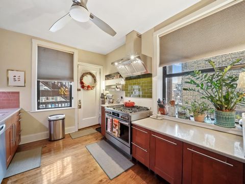 Tiny photo for 2956 N CLARK Street #2, Chicago, IL 60657 (MLS # 12545034)