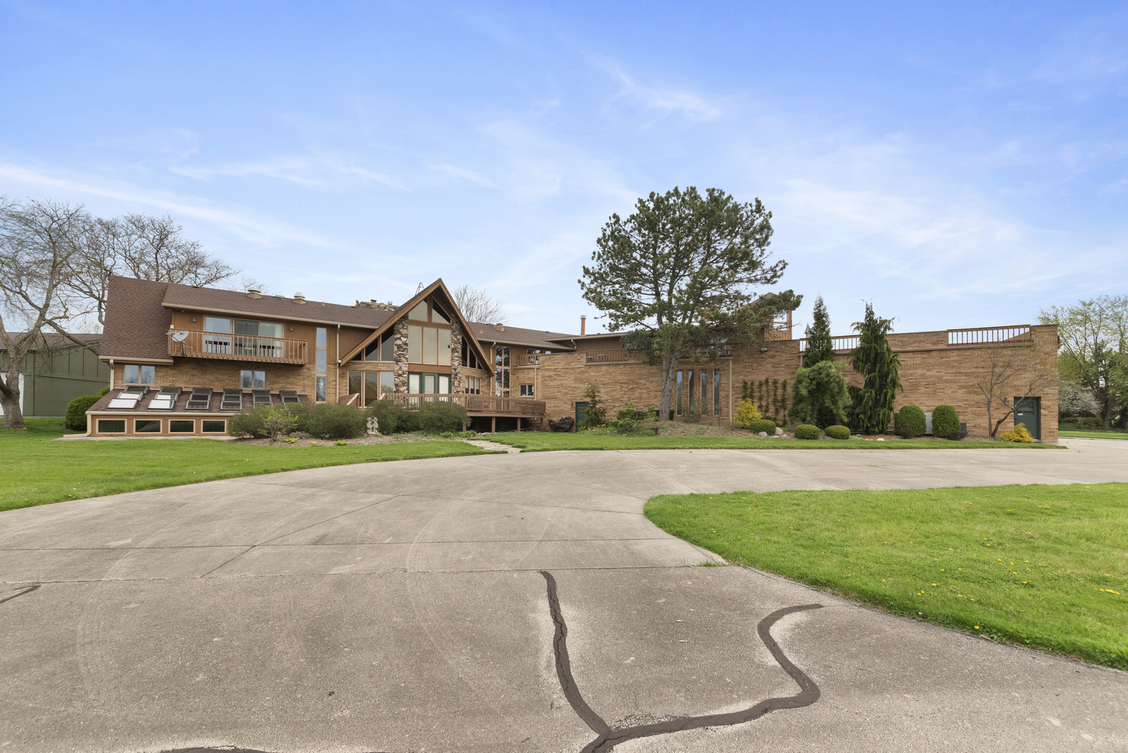 607 Berkshire Court