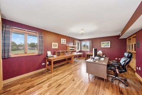 Tiny photo for 607 Berkshire Court, Downers Grove, IL 60516 (MLS # 12464168)