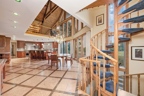 Tiny photo for 607 Berkshire Court, Downers Grove, IL 60516 (MLS # 12464168)