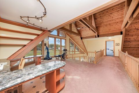 Tiny photo for 607 Berkshire Court, Downers Grove, IL 60516 (MLS # 12464168)