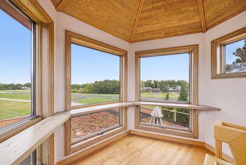 Tiny photo for 607 Berkshire Court, Downers Grove, IL 60516 (MLS # 12464168)