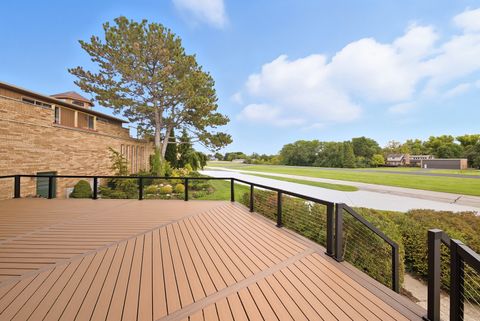 Tiny photo for 607 Berkshire Court, Downers Grove, IL 60516 (MLS # 12464168)