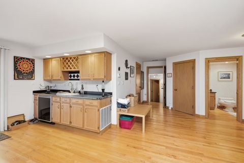 Tiny photo for 607 Berkshire Court, Downers Grove, IL 60516 (MLS # 12464168)