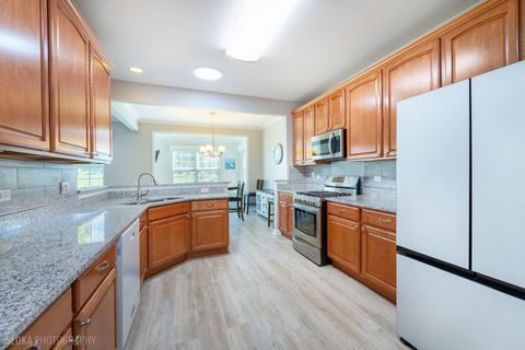 Tiny photo for 2661 Venetian Lane, Elgin, IL 60124 (MLS # 12626871)