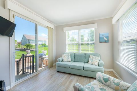 Tiny photo for 2661 Venetian Lane, Elgin, IL 60124 (MLS # 12626871)