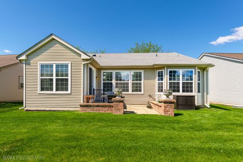 Tiny photo for 2661 Venetian Lane, Elgin, IL 60124 (MLS # 12626871)