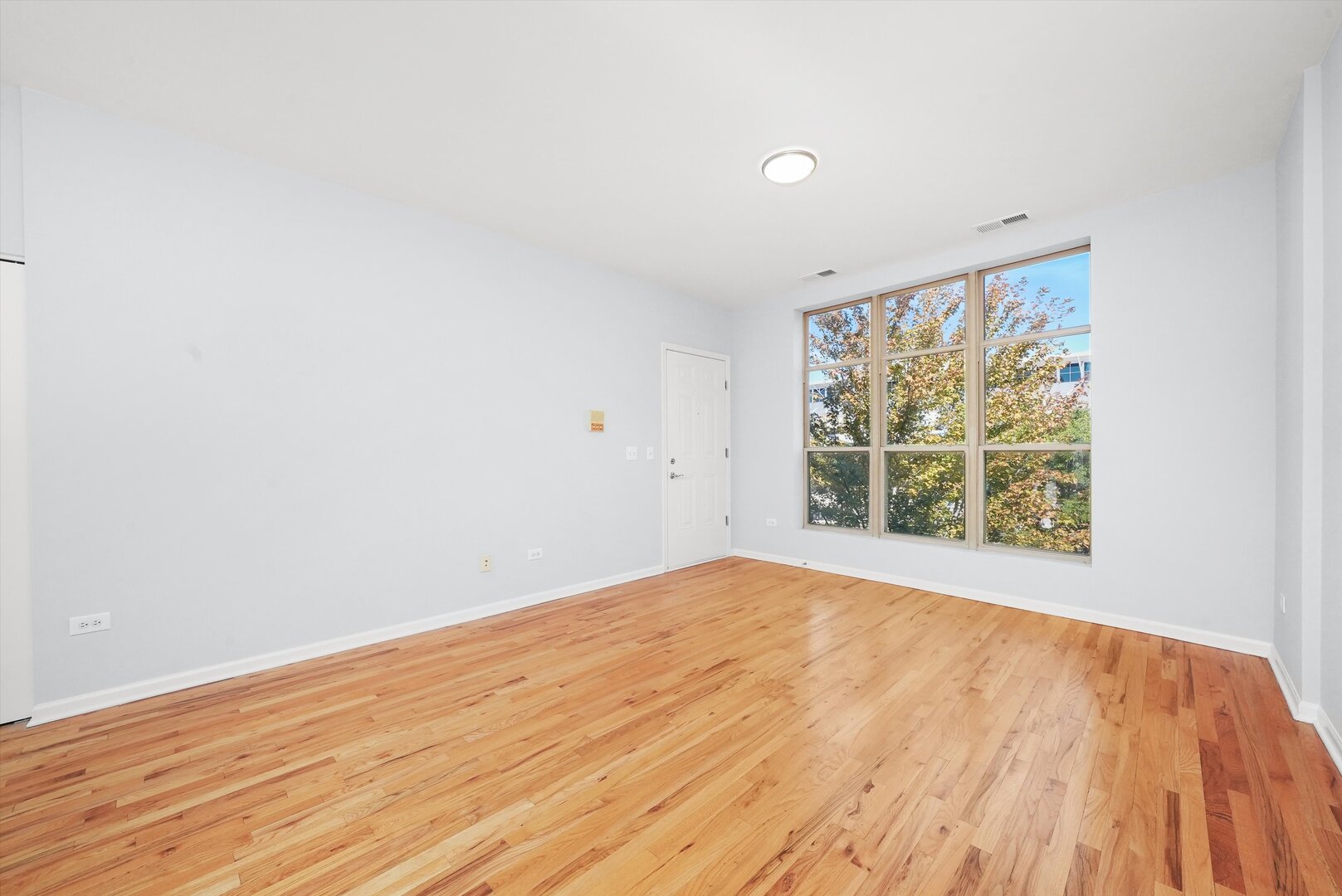 317 E 25th Street 3E