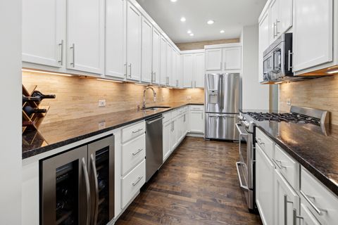 Tiny photo for 560 W FULTON Street #503, Chicago, IL 60661 (MLS # 12493637)